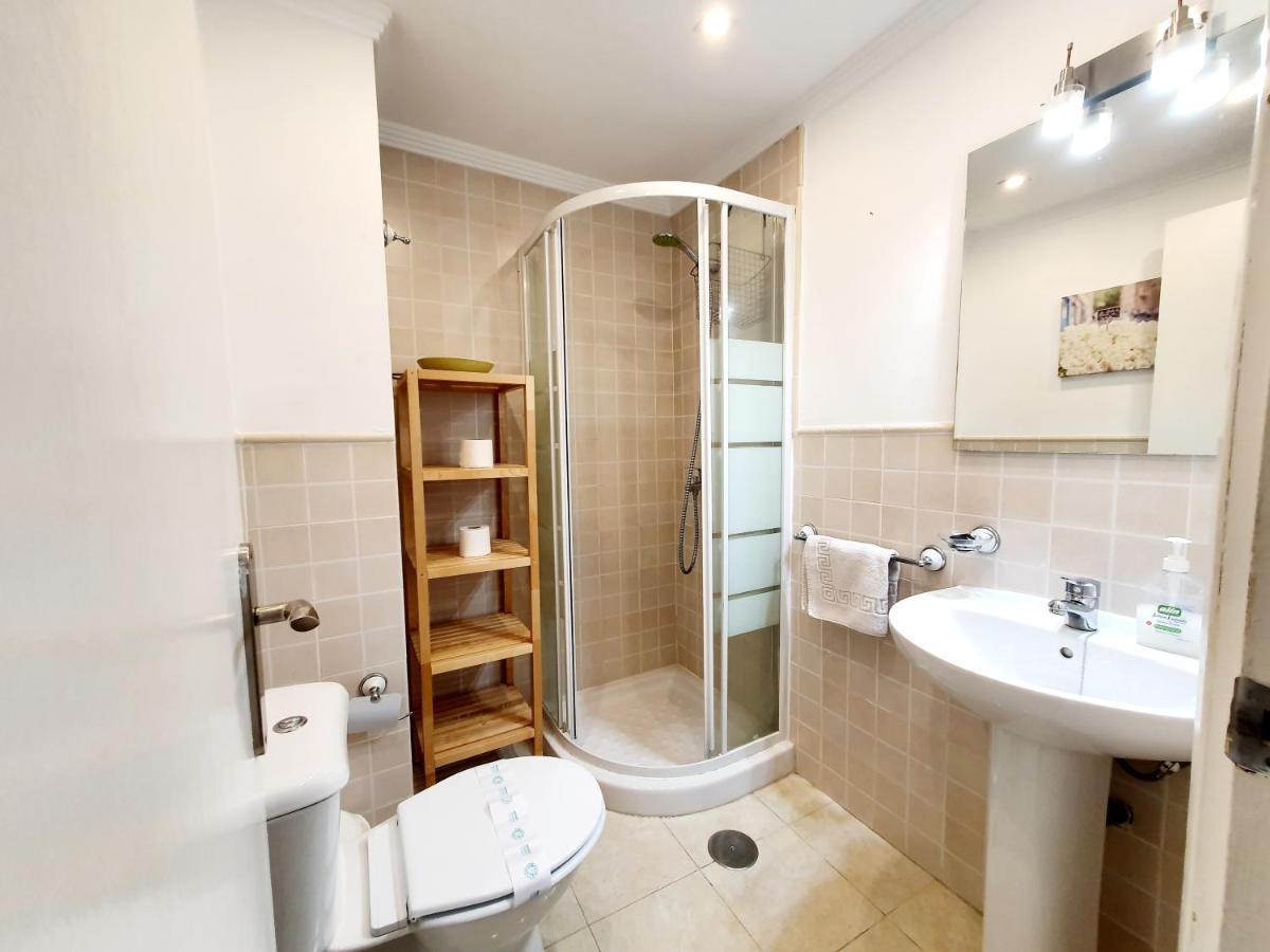 פואנגירולה Acapulco Apt 3 Bedrooms מראה חיצוני תמונה